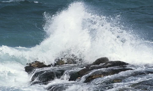 ما تأويل ابن سيرين لحلم الخوف من البحر في المنام للحامل؟