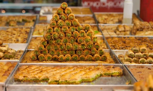 ما تأويل حلم الداطلي في المنام لابن سيرين؟