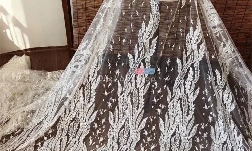 ما تأويلات ابن سيرين لحلم الدانتيل الأبيض في المنام للعزباء؟