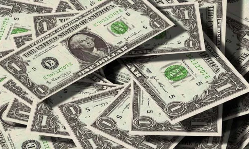 ما تأويل رؤية الدنانير الورقية في المنام؟