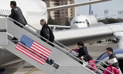 ما تفسيرات رؤية السفر الى امريكا في المنام للعزباء؟