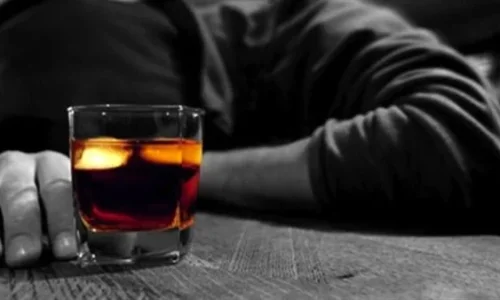 ما نفسير رؤية السكرانين في الحلم لابن سيرين؟