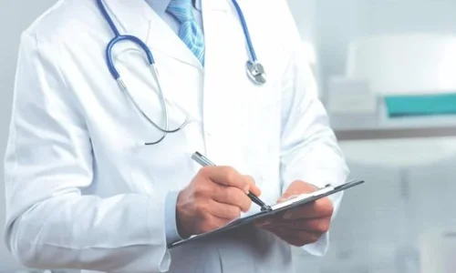 ما تأويلات رؤية الطبيب في المنام لابن سيرين؟