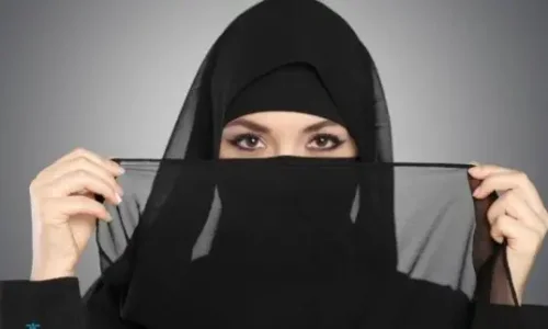 ما تأويلات رؤية الطرحة السوداء في المنام؟