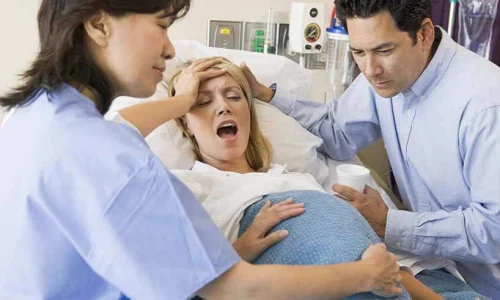 ما تأويلات رؤية الطلق والولادة في المنام لابن سيرين؟