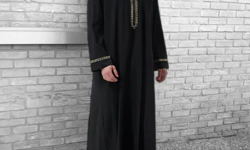 ما تأويلات رؤية العباءة في الحلم للرجل؟