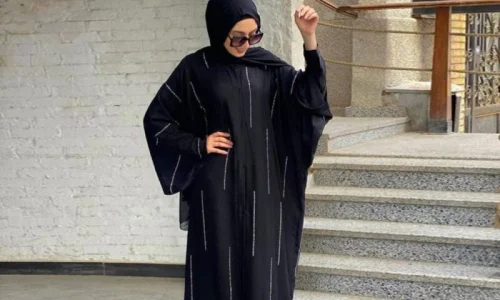 ما تفسير رؤية العبايه في الحلم للمتزوجه لابن سيرين؟