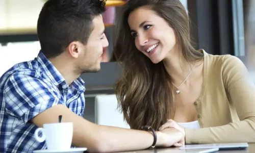 ما تفسير ابن سيرين لرؤية الغزل في الحلم؟