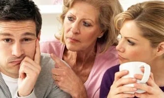 اكتشف أهم 10 دلالات لرؤية ام الزوج في المنام للمتزوجة لابن سيرين