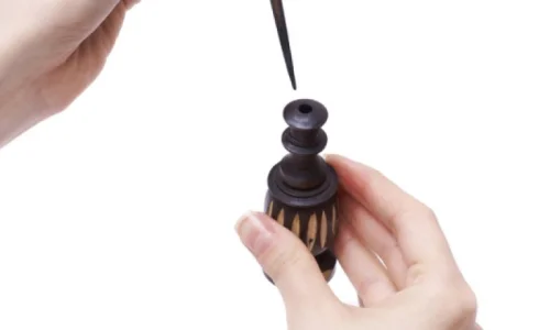 اعرف أهم 50 دلالة لابن سيرين لرؤية الكحل بالمنام