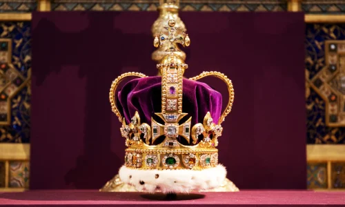 تعرف على أهم 100 تفسير لحلم موت الملك في المنام لابن سيرين