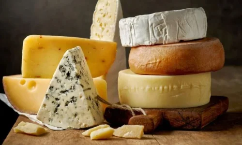 ما هو تفسير حلم الجبنة البيضاء لابن سيرين؟