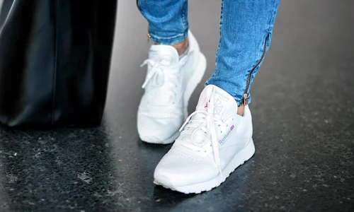 ما هو تفسير حلم الحذاء الأبيض للحامل لابن سيرين؟