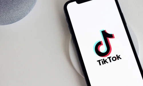 أفضل 10 قنوات تيك توك عربية تستحق المتابعة