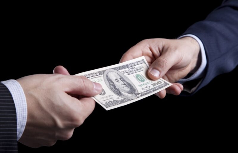 تعرف على تفسير حلم شخص يطلب مني دين لابن سيرين