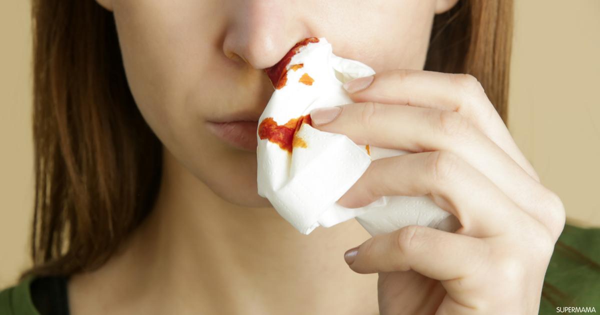 ما تفسير حلم خروج الدم من الأنف والفم للعزباء لابن سيرين