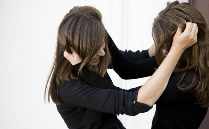 تفسير حلم مضاربة الاخوان