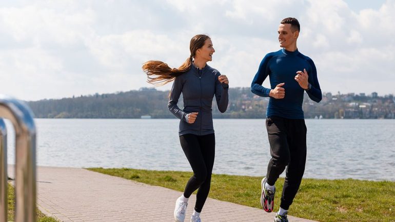 تفسير حلم الركض مع شخص اعرفه